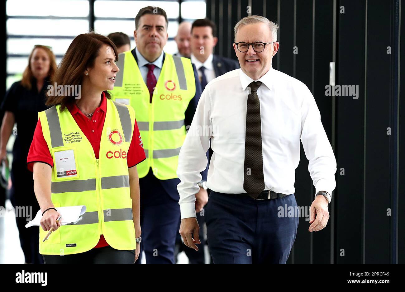 Prime Minister Anthony Albanese with a Coles staff member during the