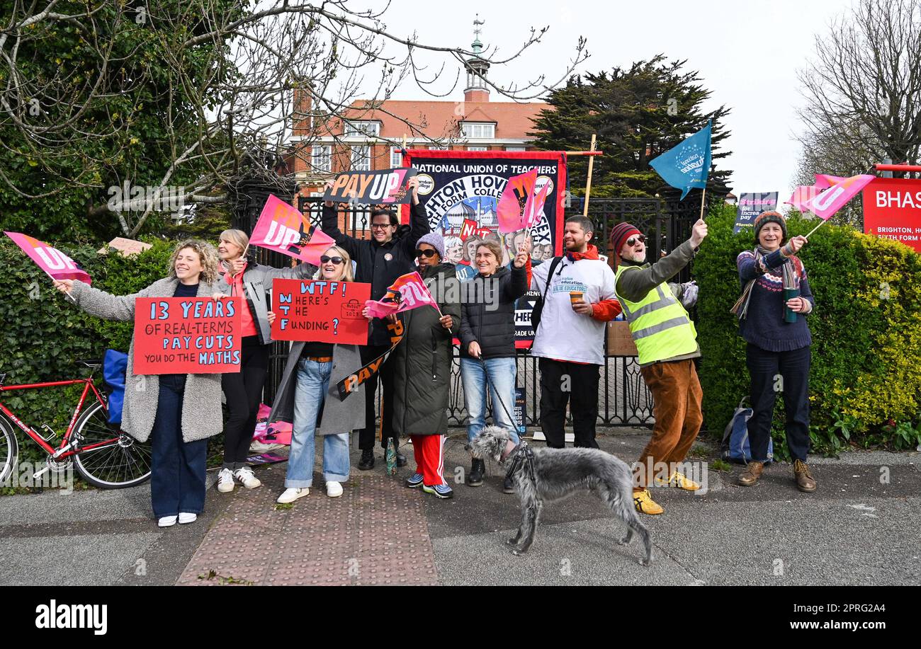 Brighton UK 27th April 2023 - Teachers on strike outside the Brighton, Hove & Sussex Sixth Form College (BHASVIC) in their ongoing dispute with the government over pay and conditions: Credit Simon Dack / Alamy Live News Stock Photo