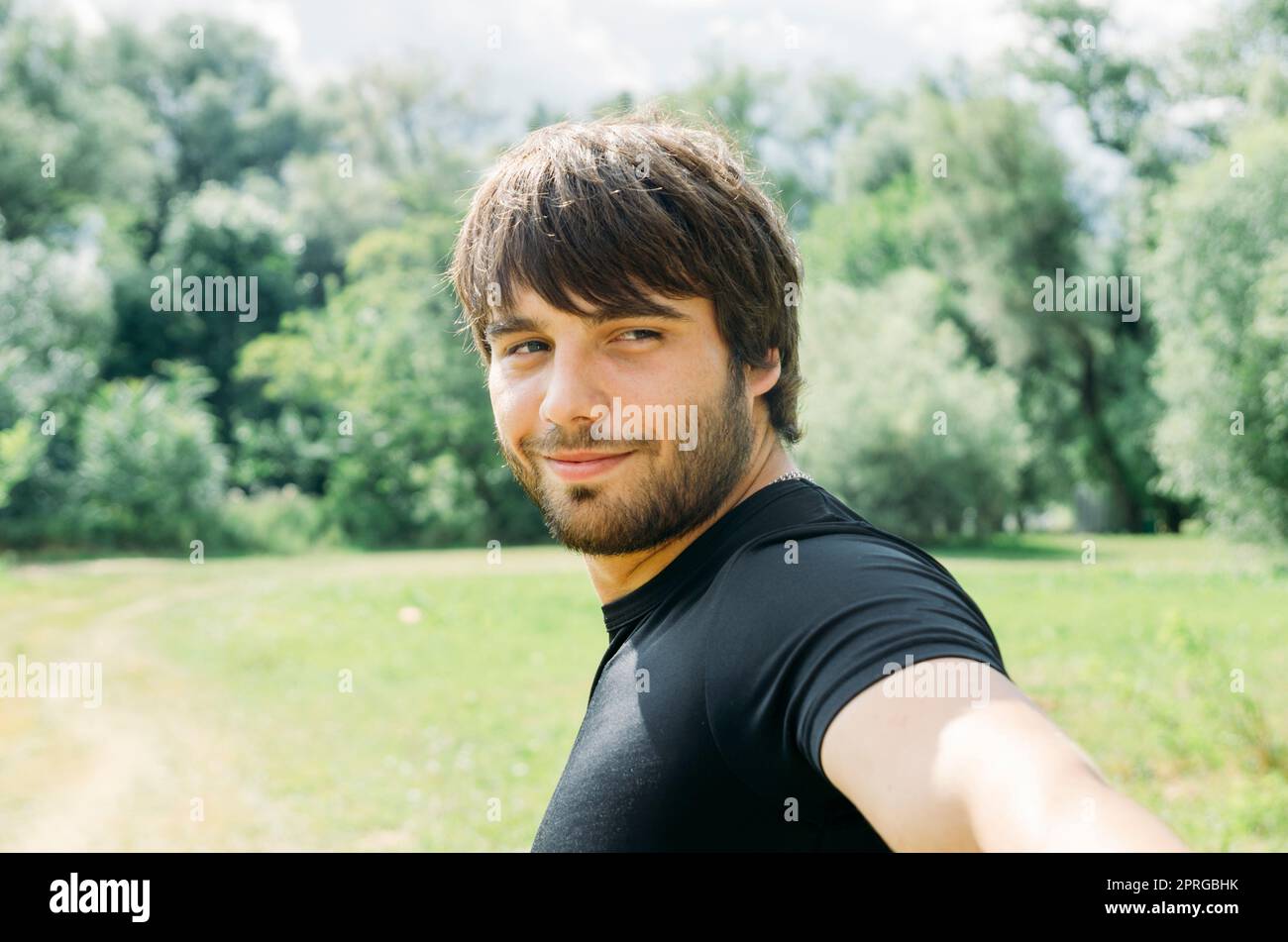  Selfie guy hi-res stock photography and images - Alamy