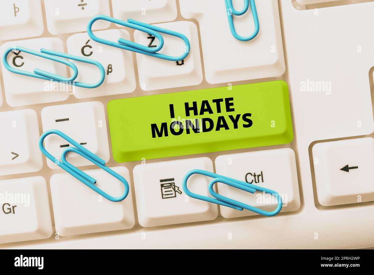 Text sign showing I Hate Mondays. Internet Concept Not liking the first day of week Back to routine and job Stock Photo