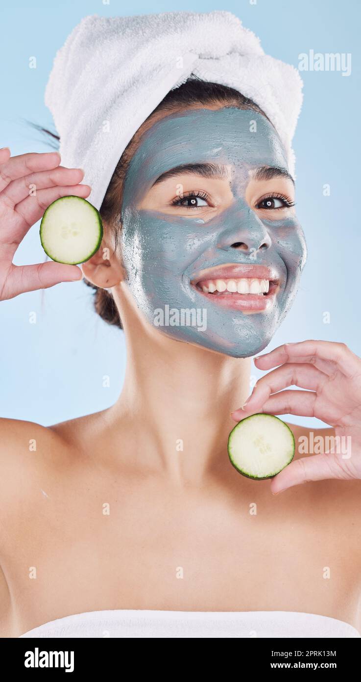 Face mask beauty cucumber hi-res stock photography and images