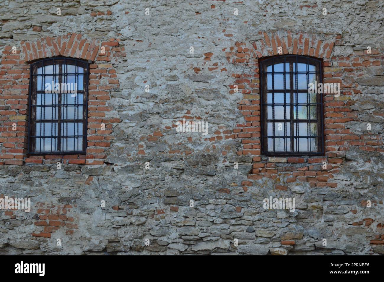 Architecture of an ancient castle Stock Photo - Alamy