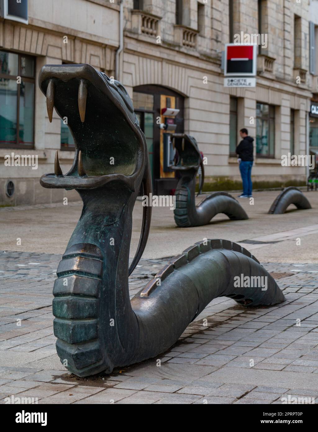 Dragon Sculpture Clutching a Ball in it`s Claw Foot, Located Outside a  Hotel in Dallas, Texas. Stock Photo - Image of dragon, tying: 171741150