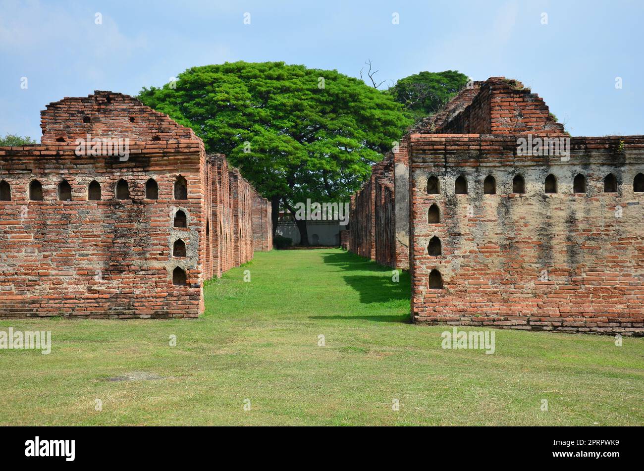 Ancient ruins buildings and antique architecture Twelve Royal Storage ...