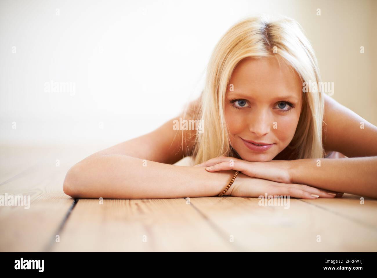 9,904 Petite Woman Stock Photos - Free & Royalty-Free Stock Photos from  Dreamstime