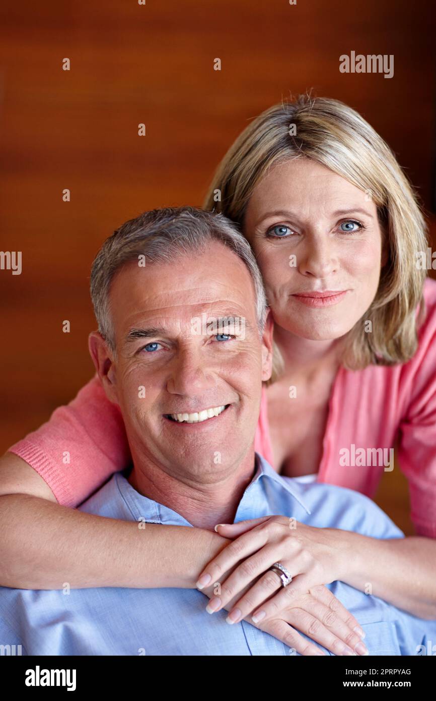 Blonde wife hi-res stock photography and images - Alamy