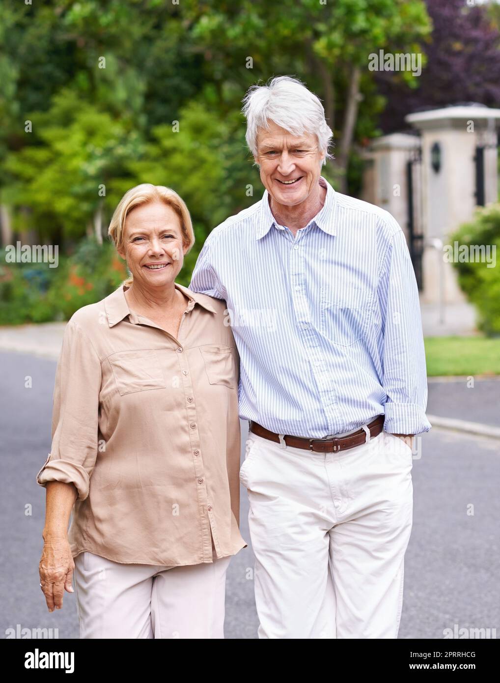 Elder couple last hires stock photography and images Alamy