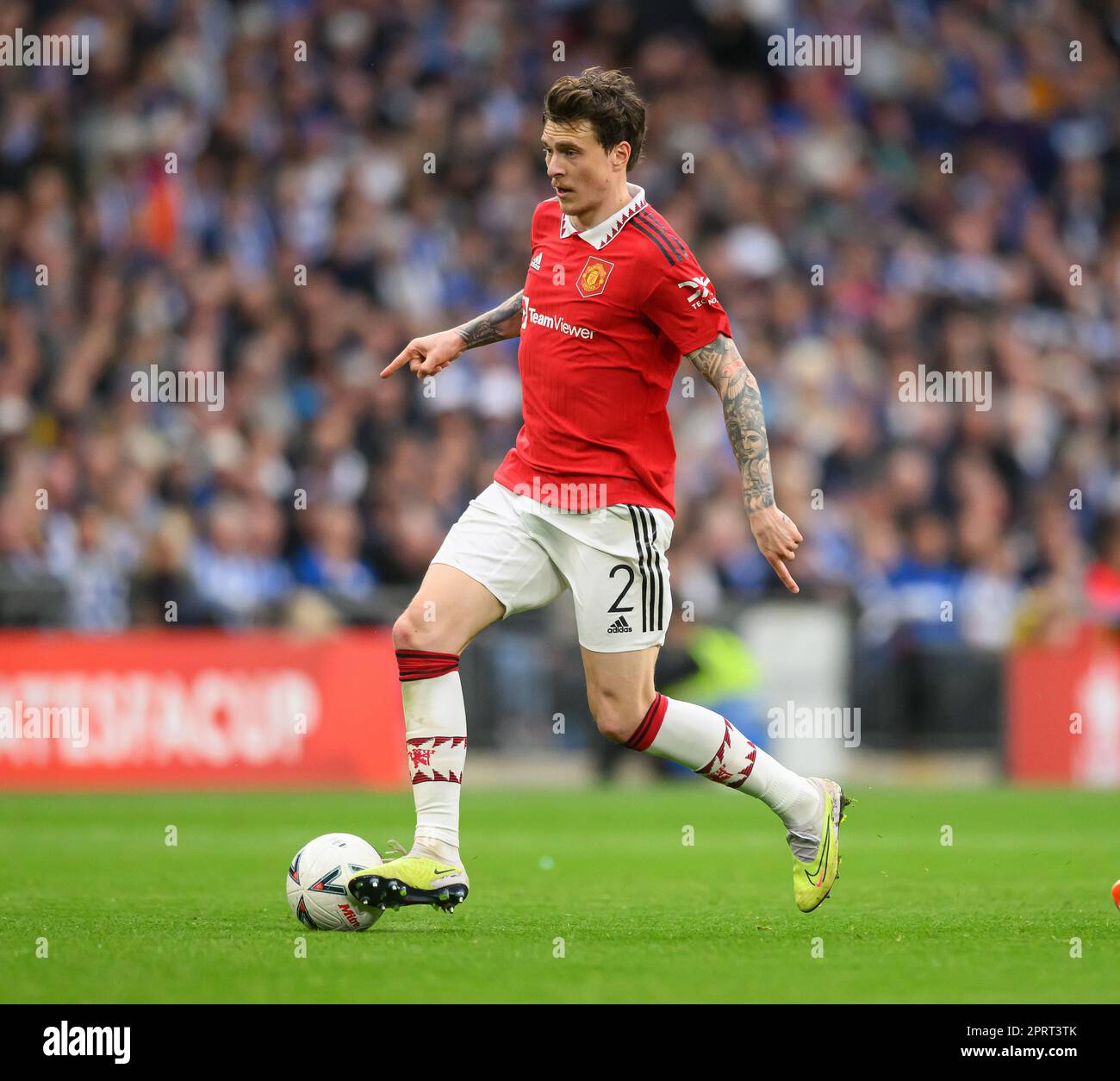 London, UK. 23rd Apr, 2023. 23 Apr 2023 - Brighton and Hove Albion v Manchester United - Emirates FA Cup - Semi Final - Wembley Stadium. Manchester United's Victor Lindelof during the FA Cup semi-final against Brighton. Picture Credit: Mark Pain/Alamy Live News Stock Photo