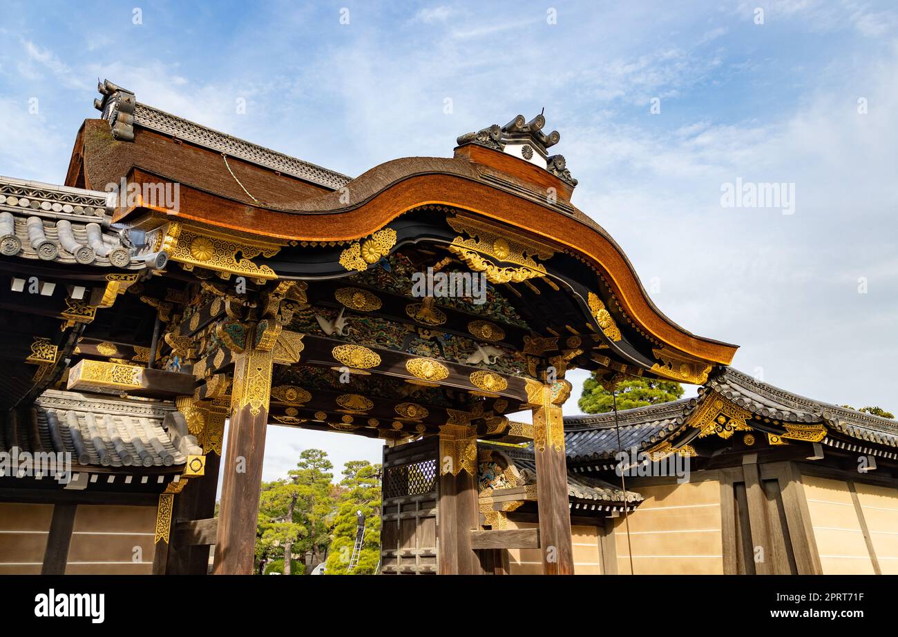 A close-up picture of the gate of Ninomaru Palace, part of the Nijo Castle. Stock Photo