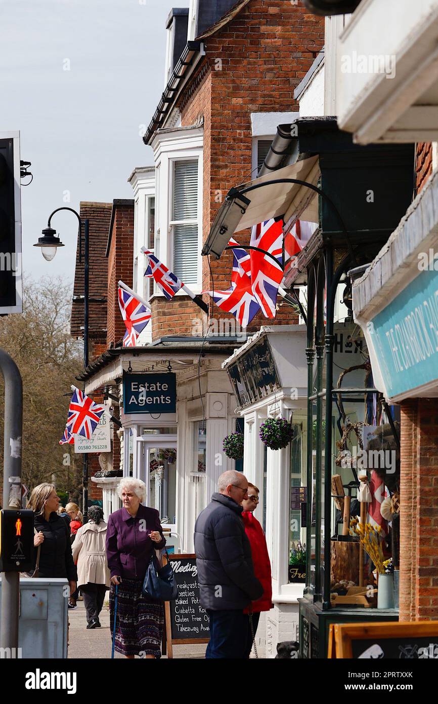Tenterden, Kent, UK. 27 April, 2023. Local businesses prepare for the coming King’s coronation with colourful flags and elaborate displays in their windows. Photographer: Paul Lawrenson, Photo Credit: PAL News/Alamy Live News Stock Photo