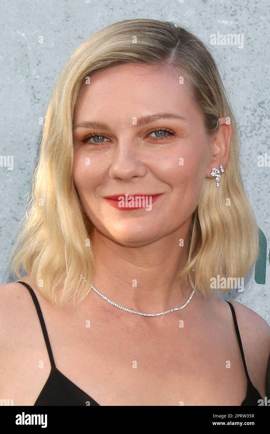 Kirsten dunst 2023 hi-res stock photography and images - Alamy