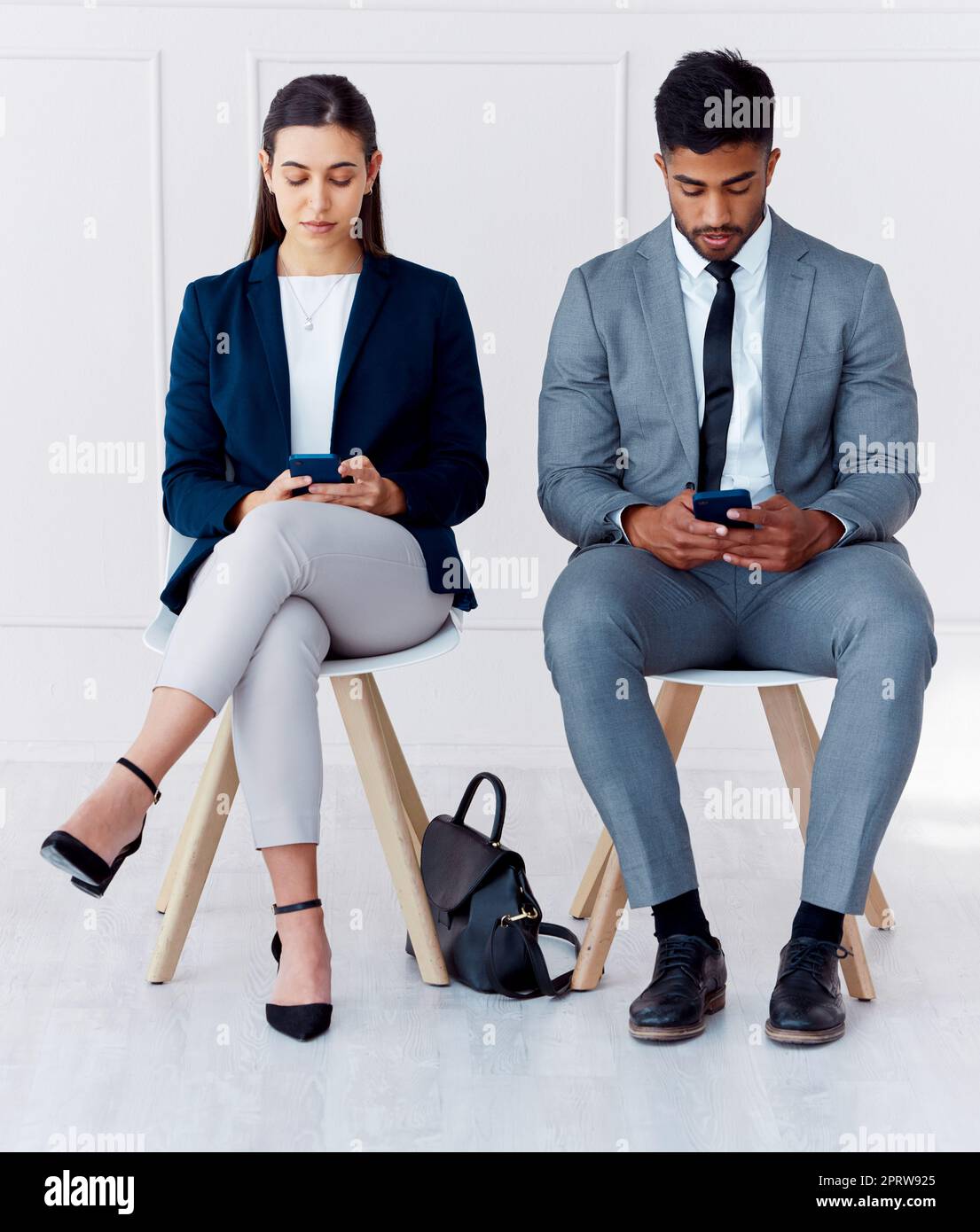 Technology company workers hi-res stock photography and images - Alamy