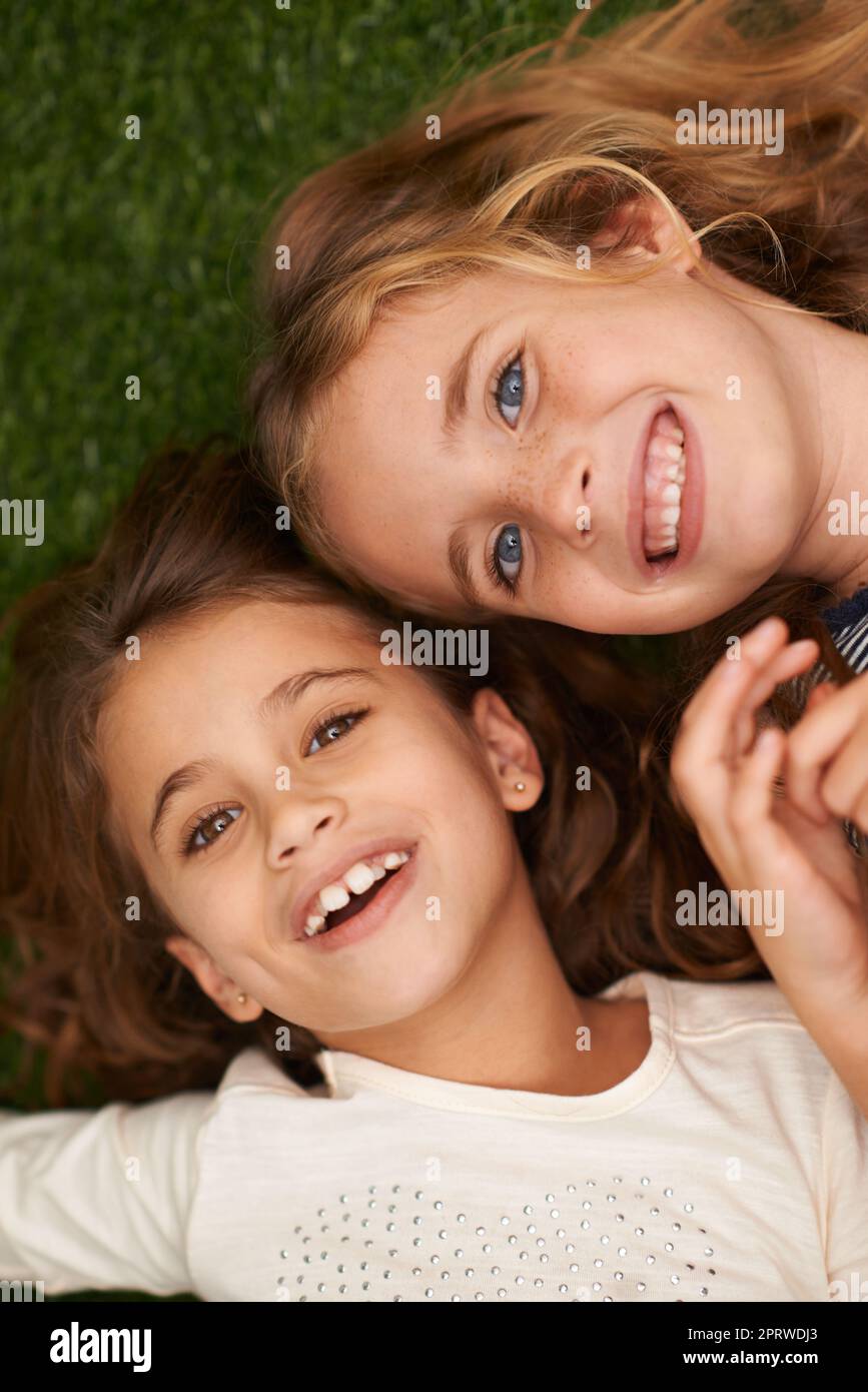 Girls backs hi-res stock photography and images - Alamy