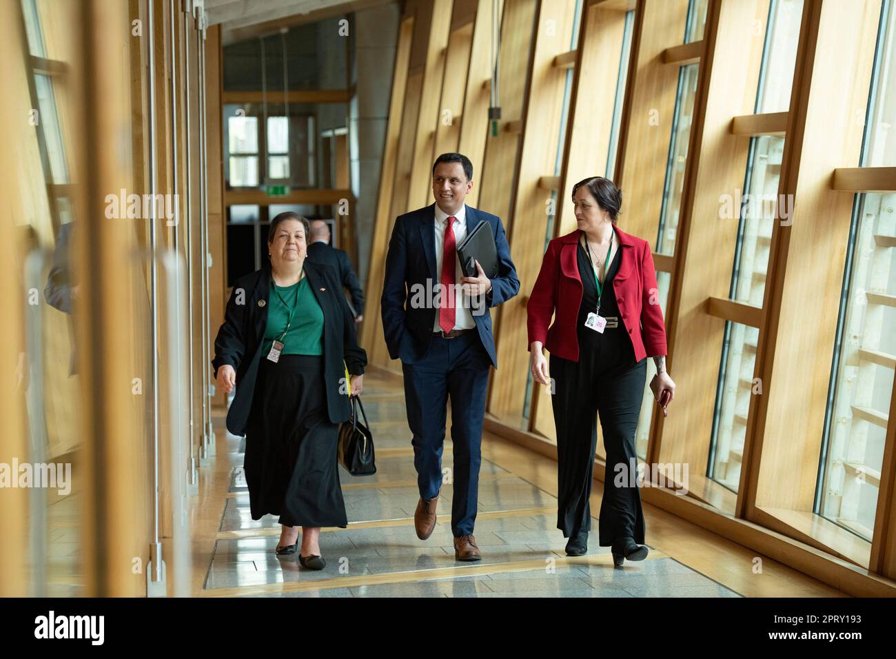 Edinburgh, Scotland, UK. 27th Apr, 2023. PICTURED: (L) Jackie Baillie MSP, and (C) Anas Sarwar MSP, Scottish Labour Party Leader. Weekly session of First Ministers Questions as Humza Yousaf MSP, First Minister of Scotland takes questions in the chamber. Scenes also inside the corridor before and after FMQs. Credit: Colin Fisher/Alamy Live News Stock Photo