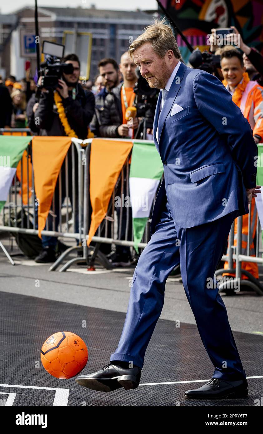 ROTTERDAM - King Willem-Alexander during the celebration of King's Day in Rotterdam. The visit marks the tenth anniversary of Willem-Alexander's reign. ANP SEM VAN DER WAL netherlands out - belgium out Stock Photo