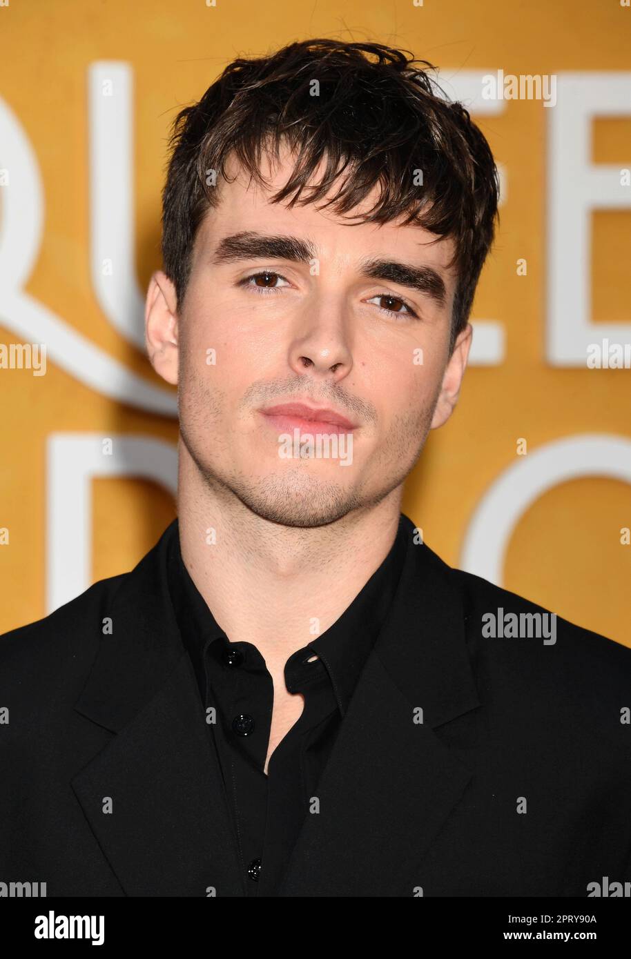 LOS ANGELES, CALIFORNIA - APRIL 26: Corey Mylchreest attends Netflix's
