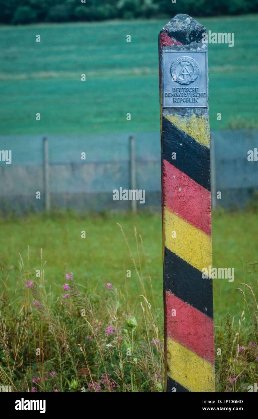 DDR Grenzöffnung November 1989 Stock Photo - Alamy