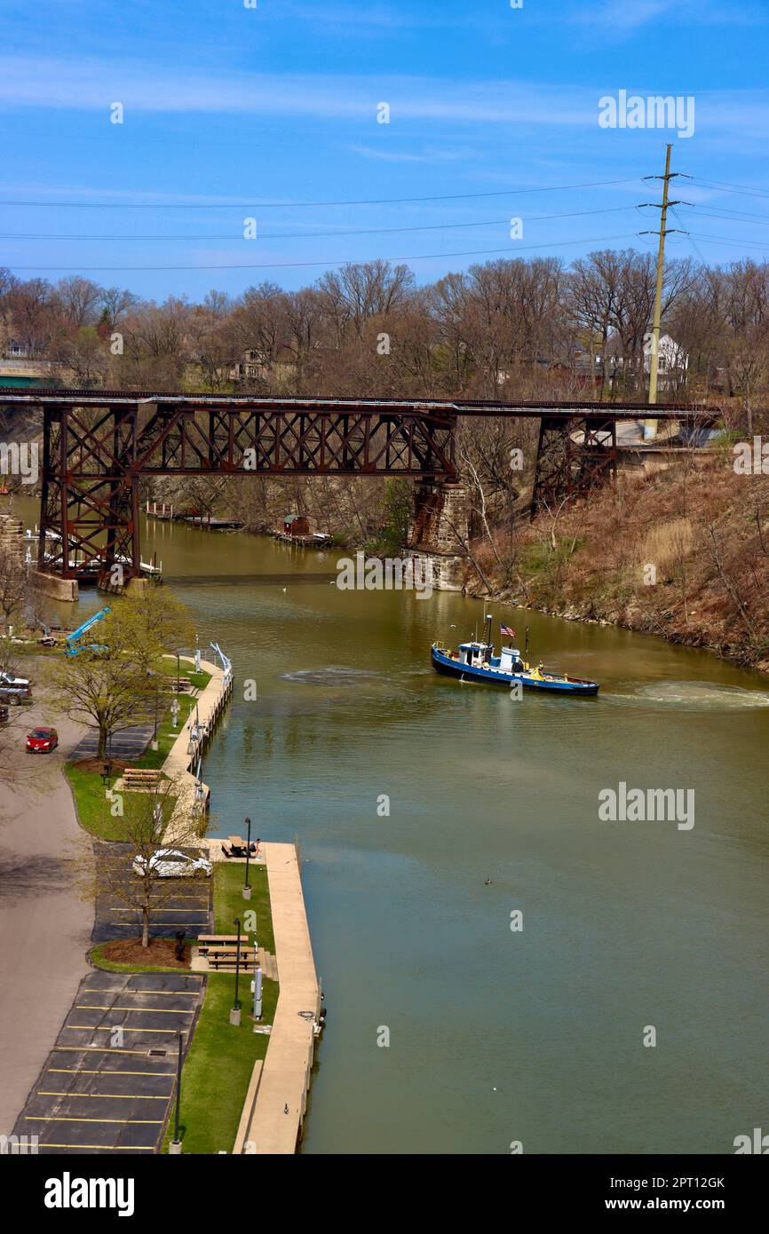 Boat navigating on Rocky River, Ohio Stock Photo