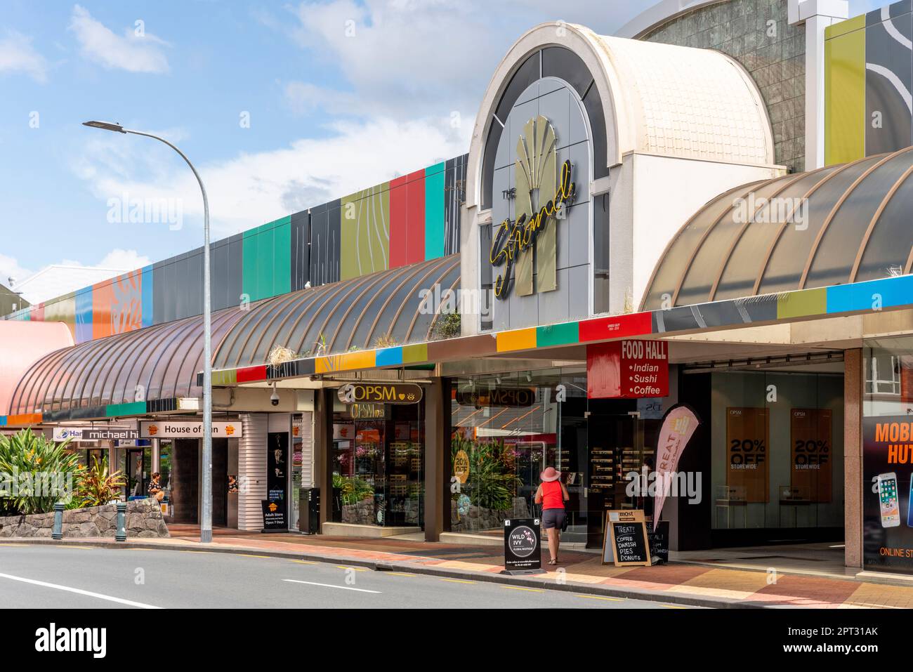 The Strand Shopping Centre/Mall, Whangarie, Northland, New Zealand ...