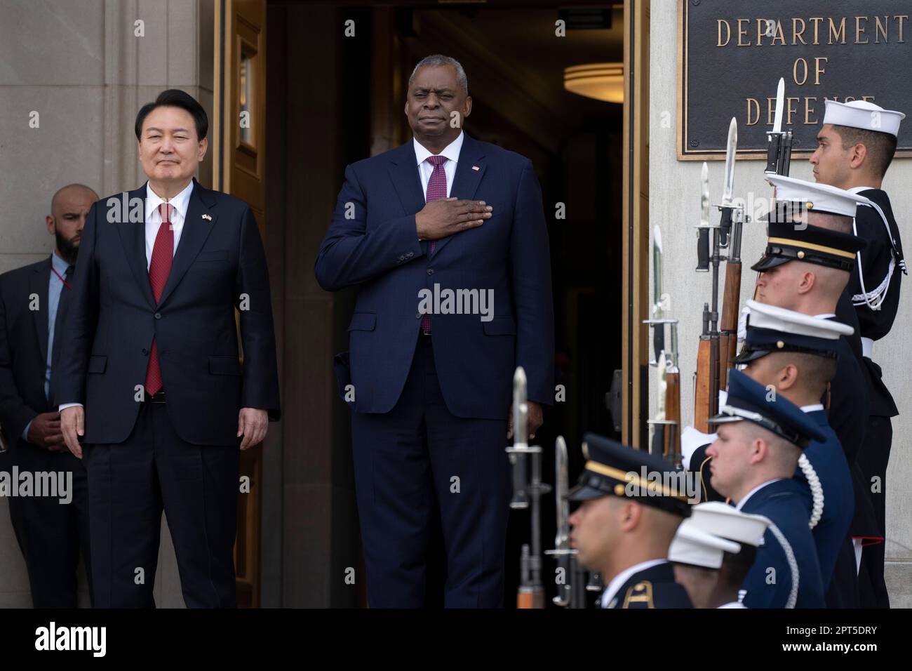 Secretary of Defense Lloyd Austin welcomes South Korea's President Yoon ...