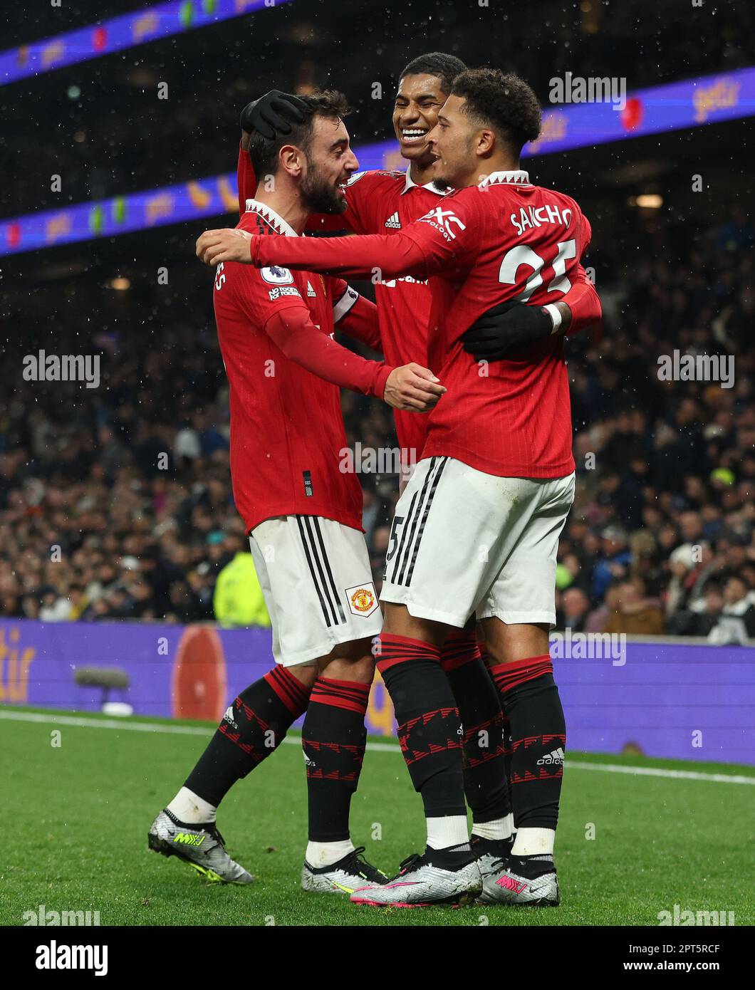 Exquisite Marcus Rashford And Bruno Fernandes Support Jadon Sancho After Man United Star's Update Wallpaper in 4K Exquisite Marcus Rashford And Bruno Fernandes Support Jadon Sancho After Man United Star's Update Wallpaper in 4K