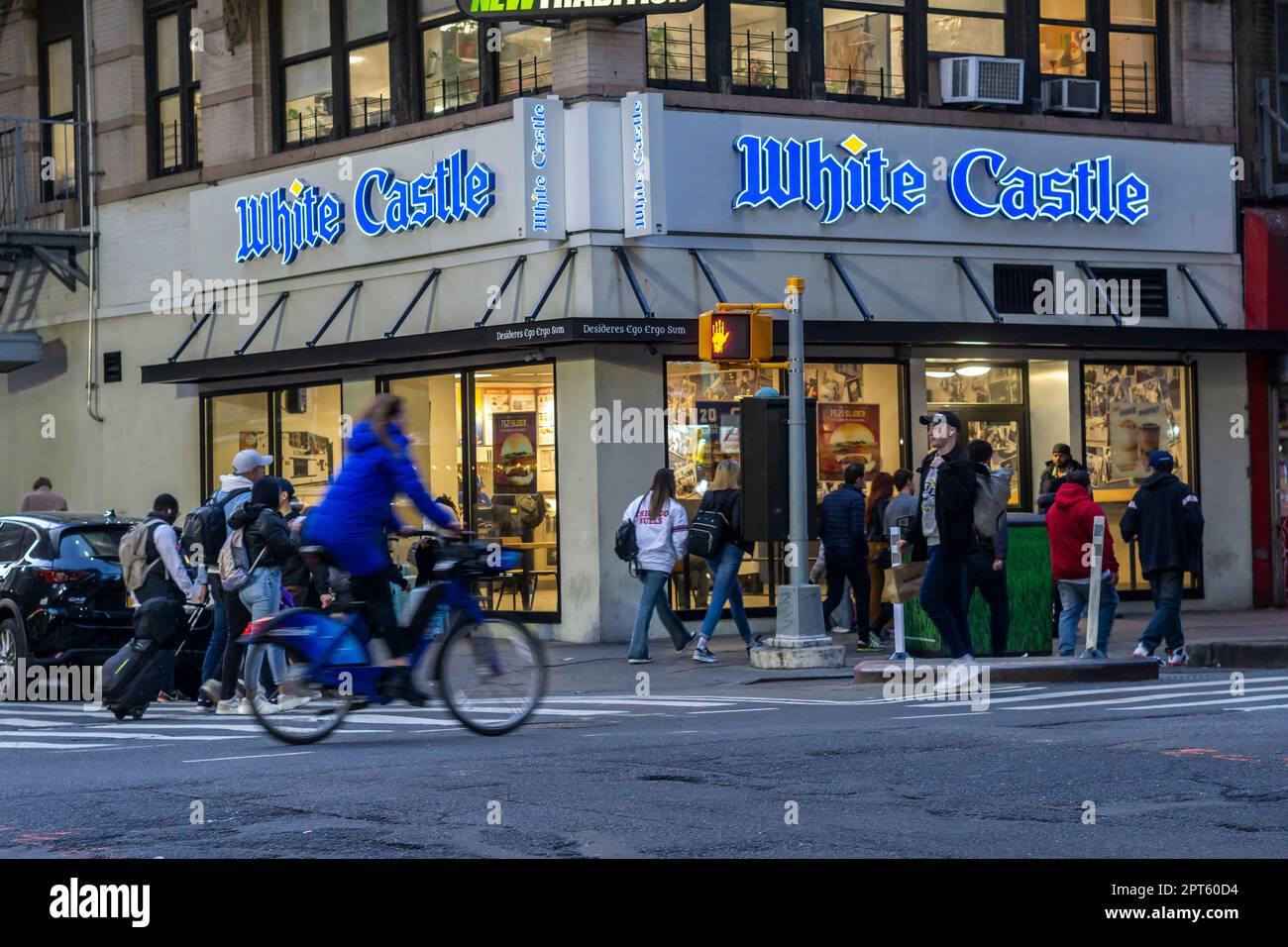 A White Castle in Midtown Manhattan in New York on Wednesday, April 19, 2023. (© Richard B. Levine) Stock Photo