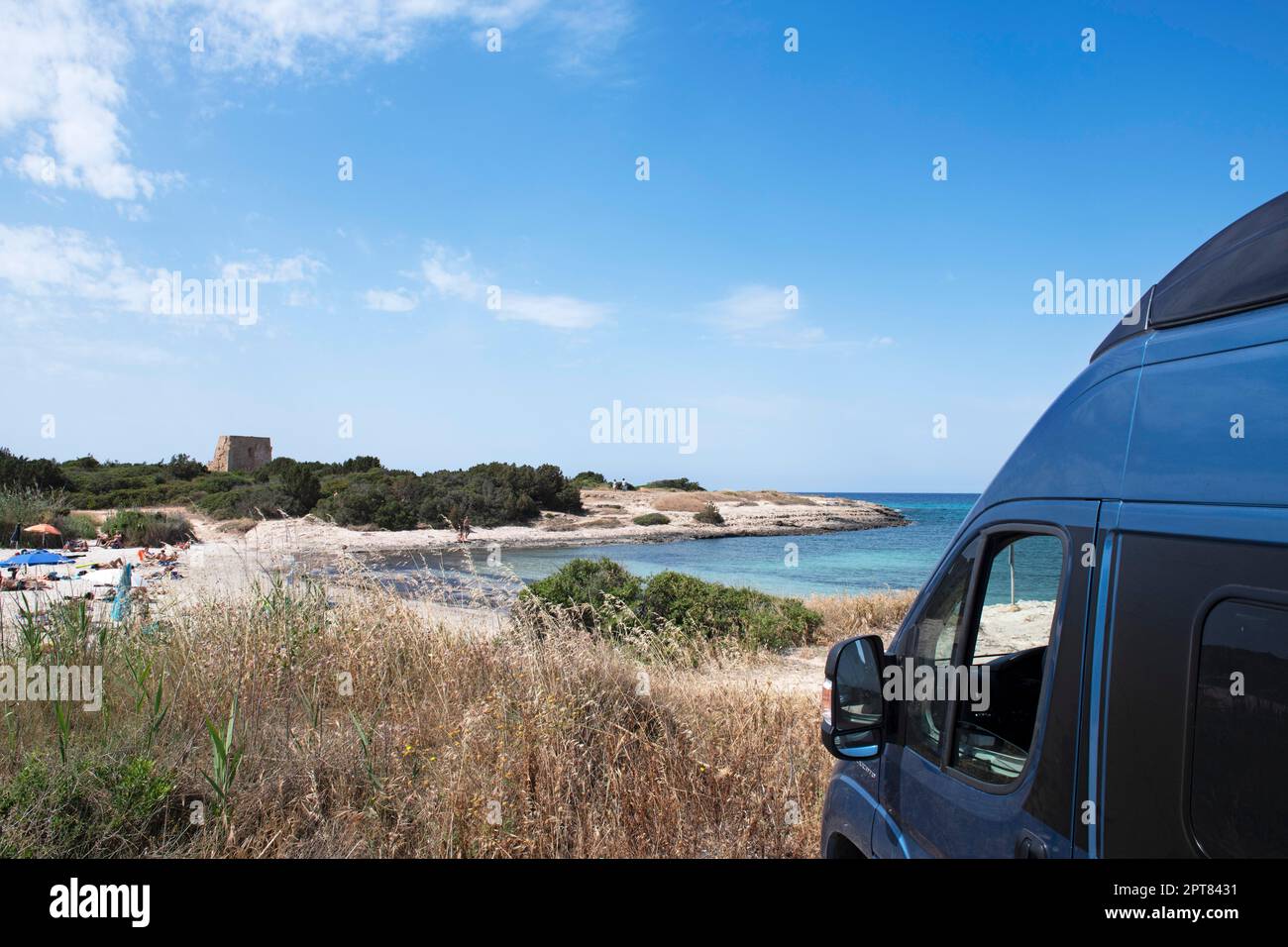 Motorhome beach italy hi-res stock photography and images - Alamy