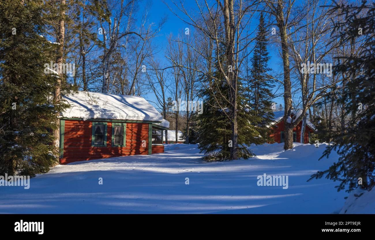 Log cabin resort in northern Wisconsin Stock Photo Alamy