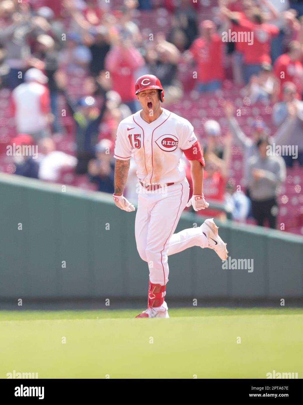 Cincinnati Reds' Nick Senzel reacts after hitting a gamewinning two
