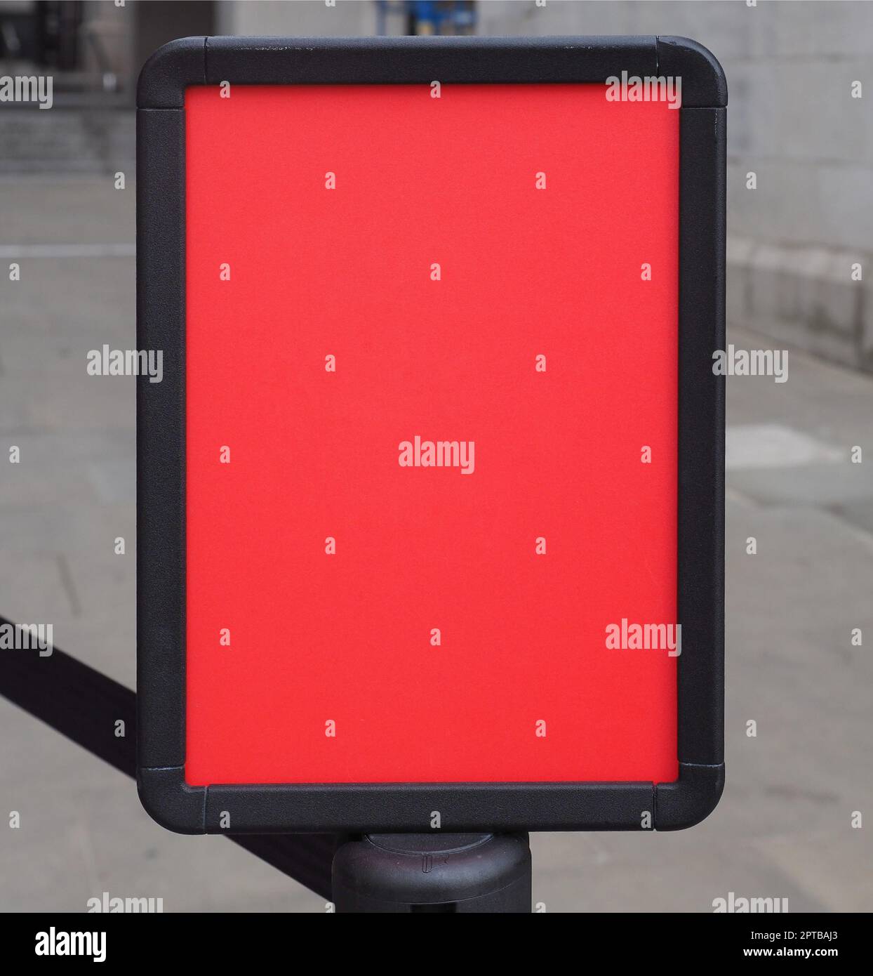 blank sign with black frame and red background Stock Photo - Alamy