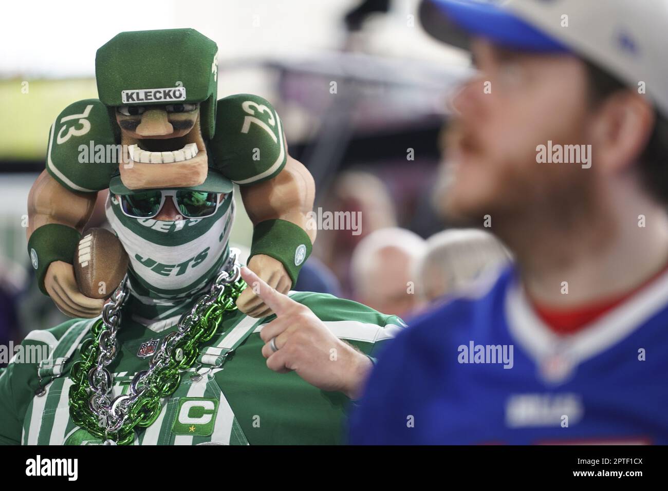 5 images of sad Jets fans that will make you weep for them