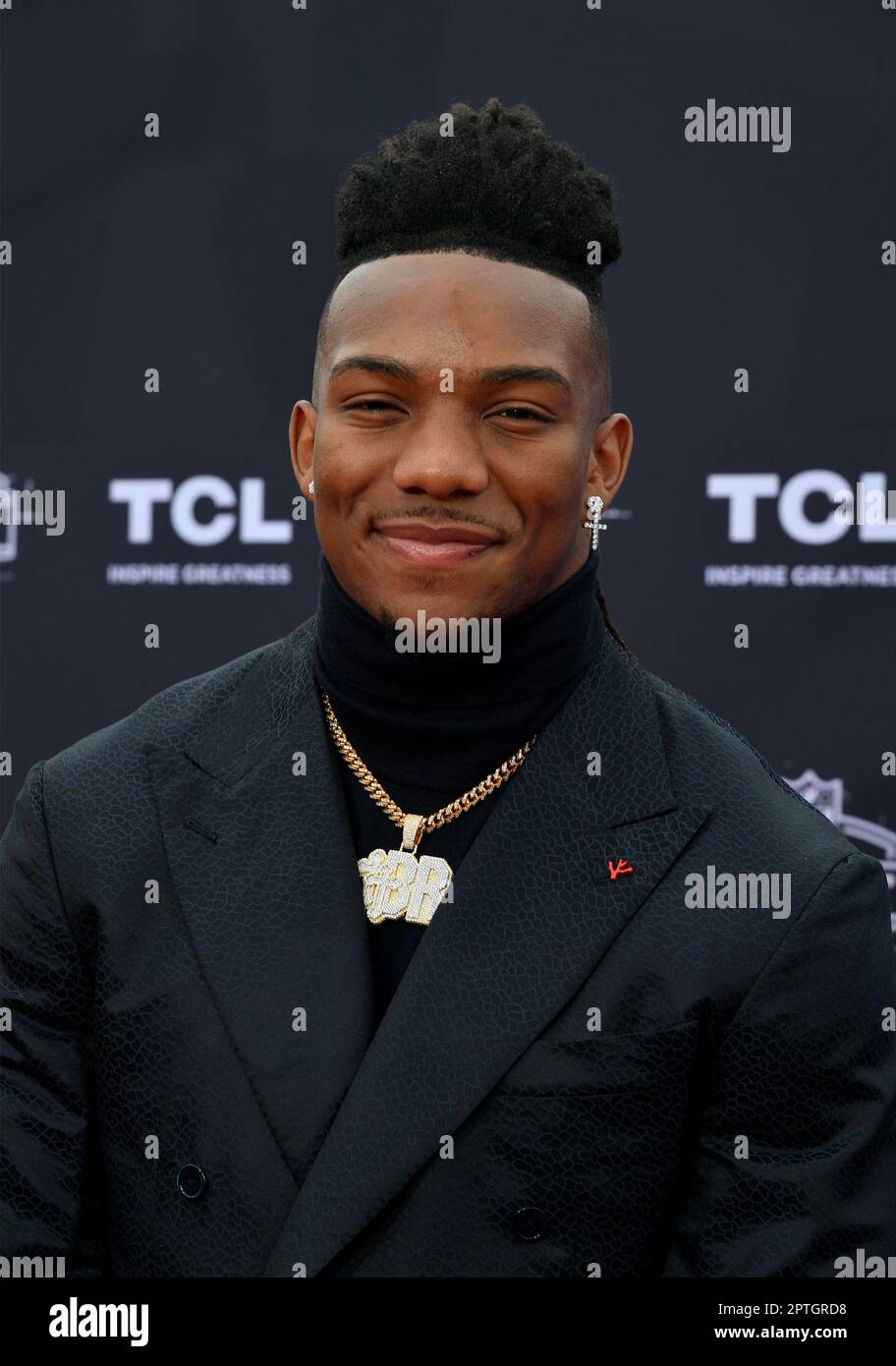Bijan Robinson walks the red carpet of the 2023 NFL Draft at the