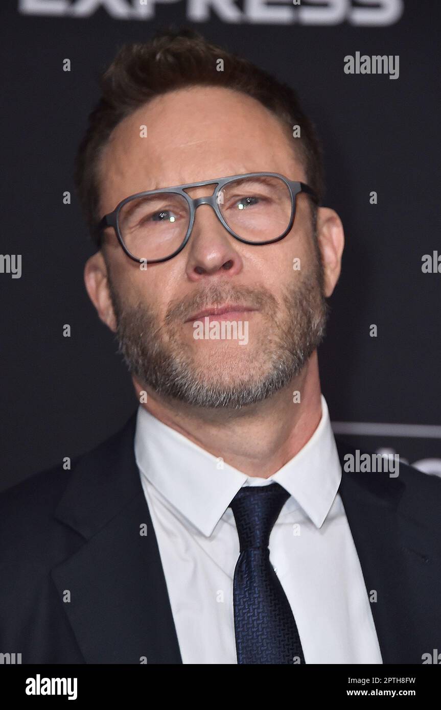Michael Rosenbaum arrives at the world premiere of "Guardians of the