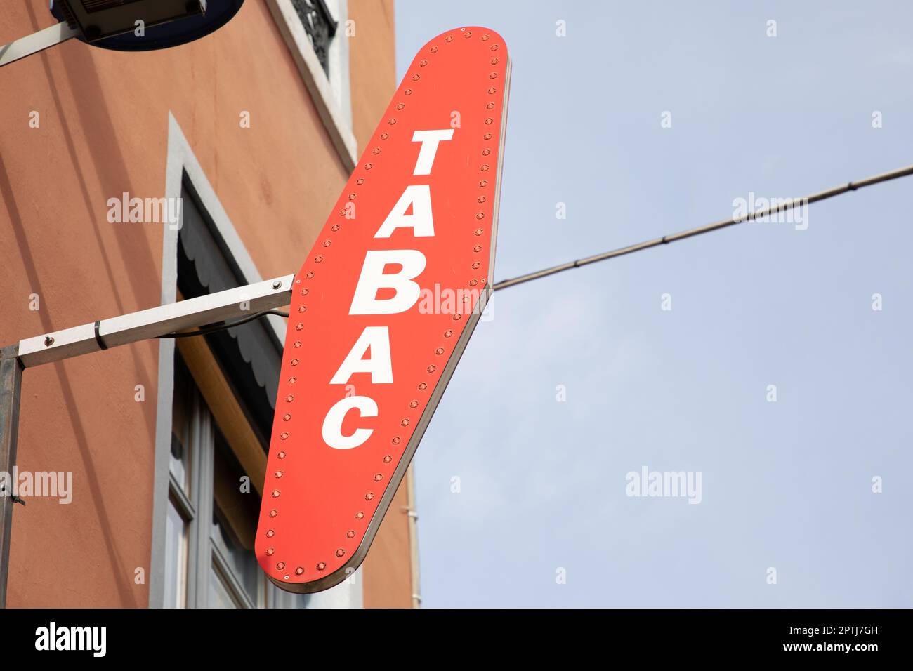 lyon , Aura France 04 24 2023 tabac french logo brand and sign text