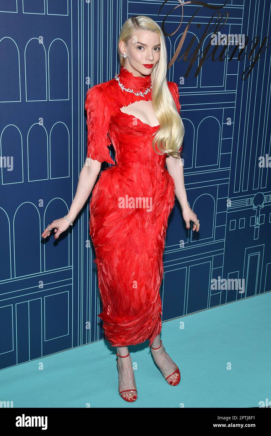 Anya Taylor-Joy Wears Red Phoenix Dress & Sandals for Tiffany & Co. –  Footwear News