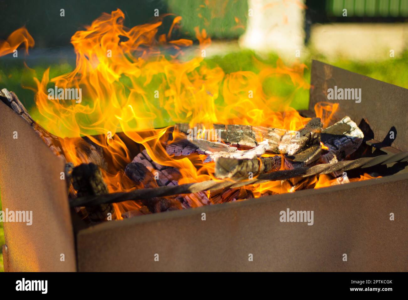 bbq grill flame, barbecue hot burning grill, outdoors Stock Photo Alamy