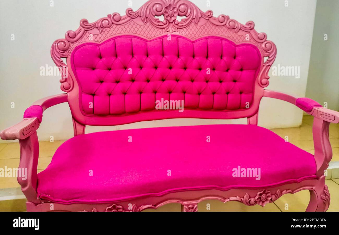 couch cancun mexican