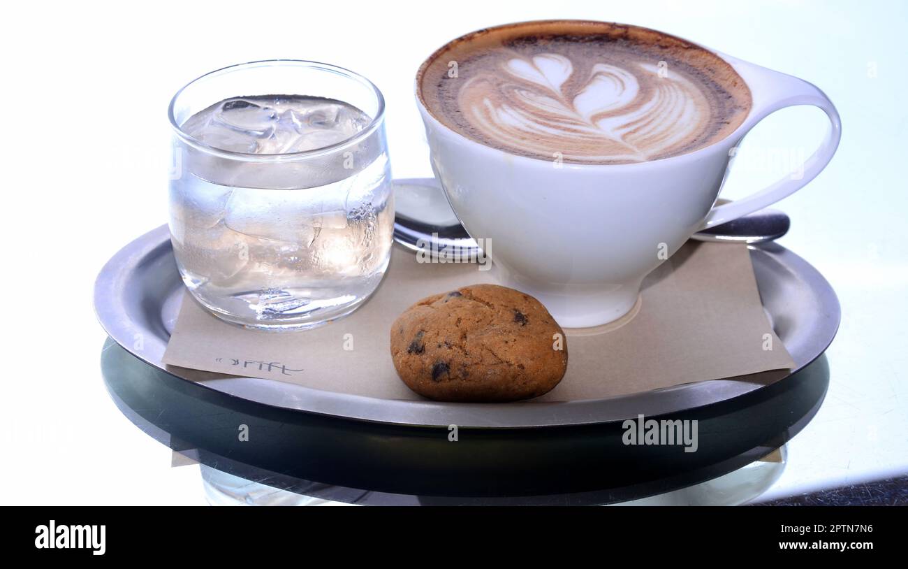 10-cup stainless steel stovetop espresso maker Bialetti Venus Induction Espresso Maker