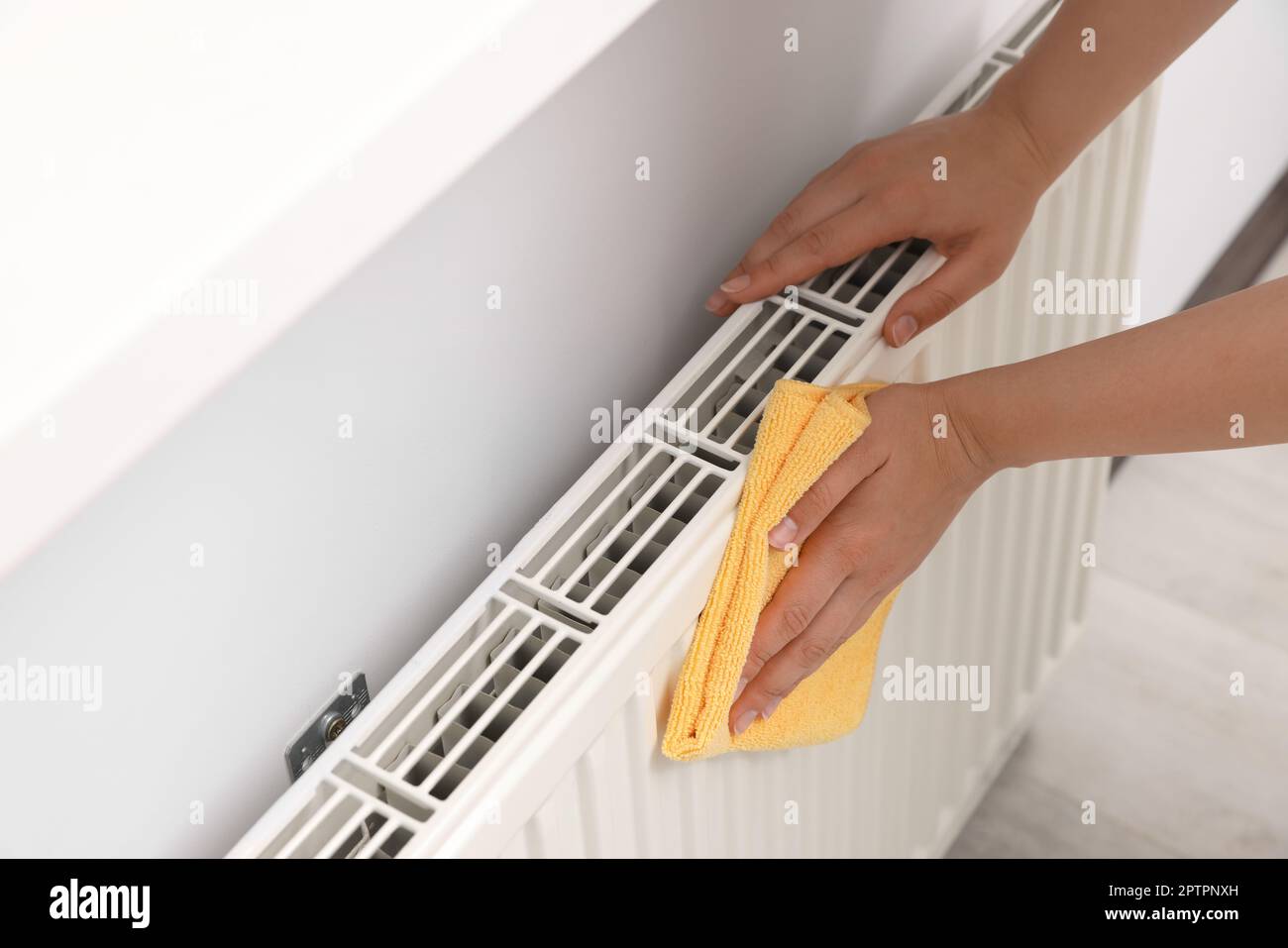 Cleaning radiator home hi-res stock photography and images - Alamy