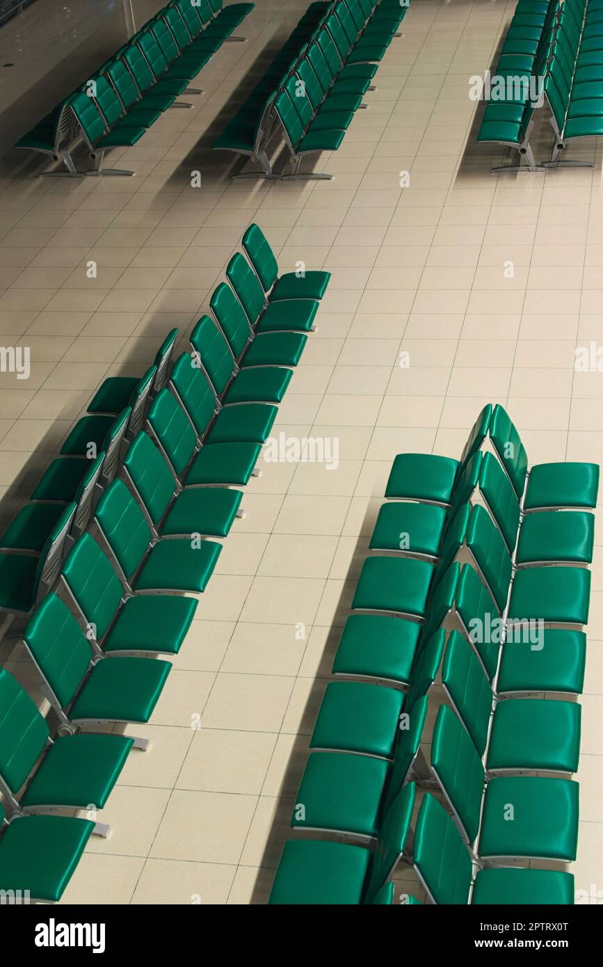 Dim waiting area hi-res stock photography and images - Alamy