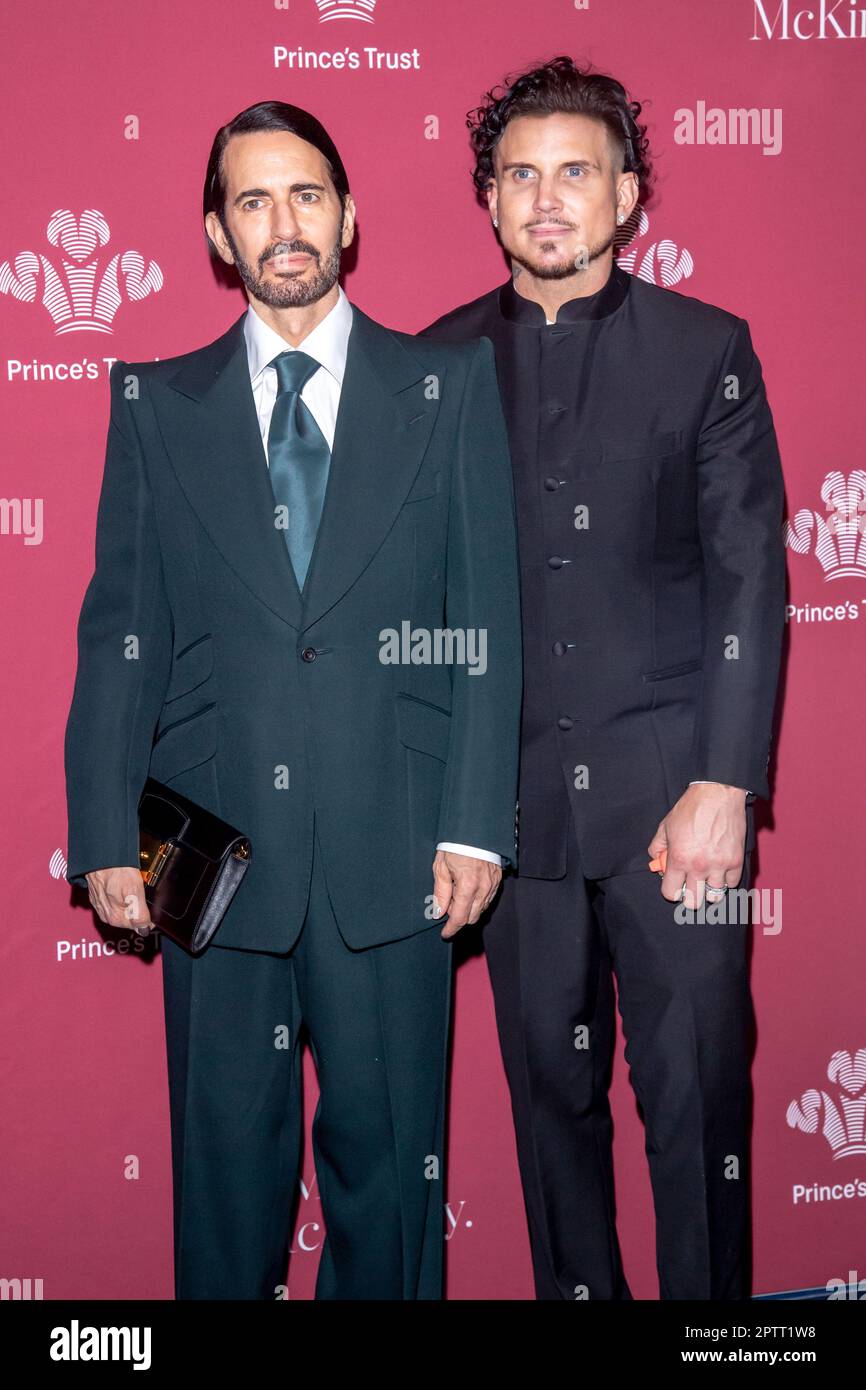 New York - NY - 11/23/2019 - Marc Jacobs and husband Charly Defrancesco Out  in Soho -PICTURED: Marc JacobsCharly Defrancesco Stock Photo - Alamy