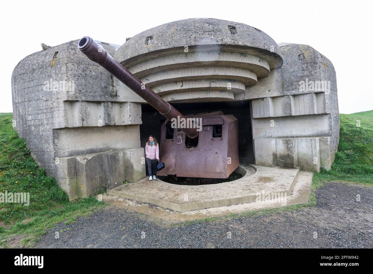 German,gun,gun emplacement,bunker,cannon,Atlantic Wall,defence,defences,battery,WW II,Second World War,beach,at ,Longues-sur-Mer,in,Normandy,Normandie,France,French,Europe,European, Stock Photo