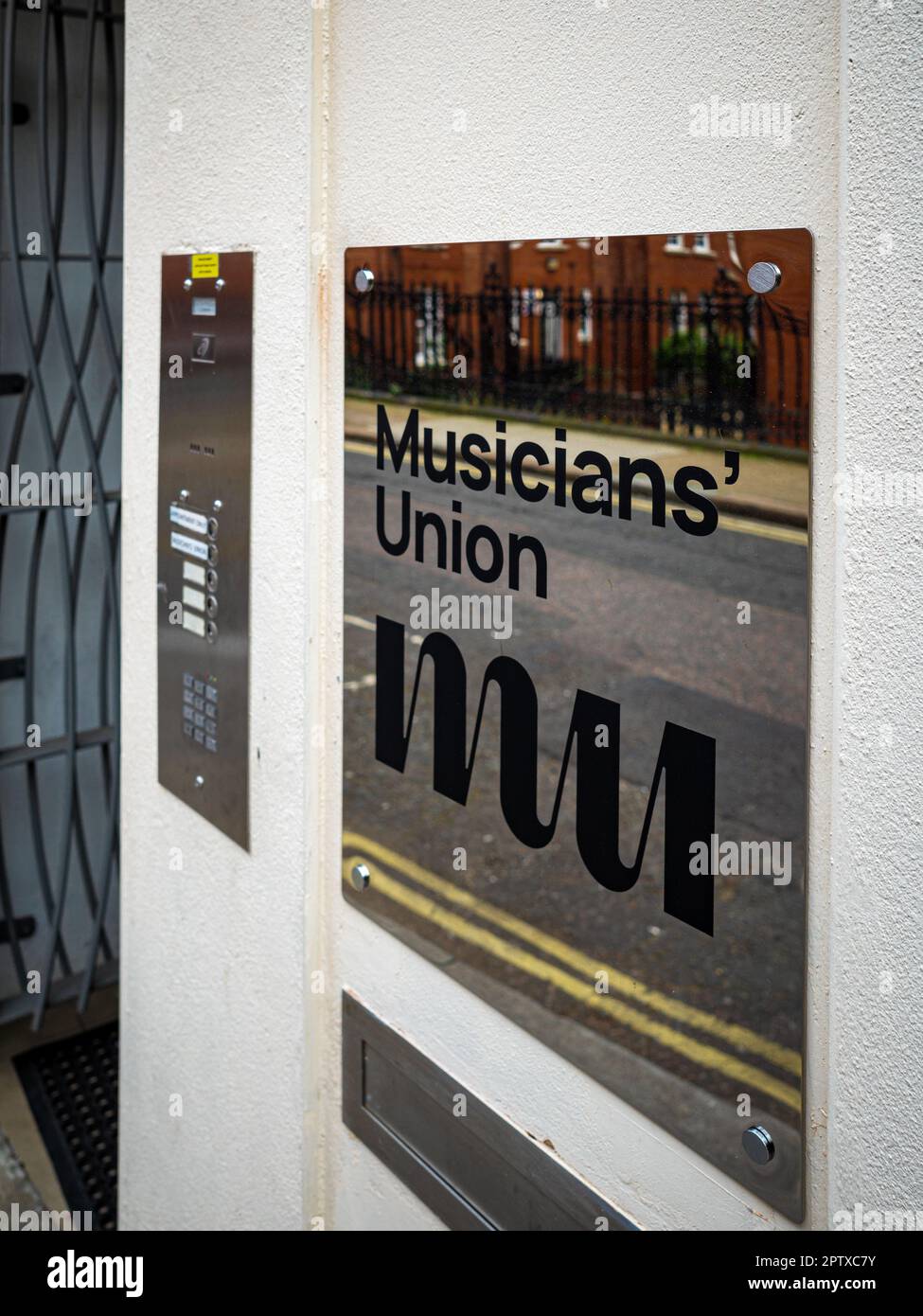 Musicians' Union 30 Snowsfields London. The Musicians Union HQ in London. MU HQ London. Musicians' Union is a trade union for all musicians. Stock Photo