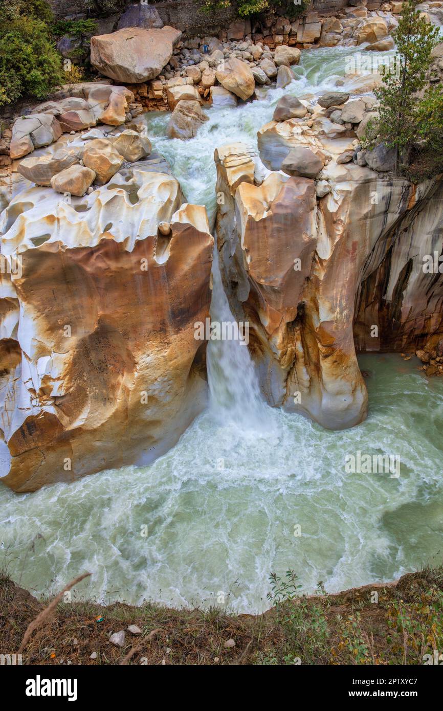 India, Uttarakhand, Gangotri. Himalaya. Pilgrimage site. Bhagirathi river, source of Ganga, Ganges river. Stock Photo