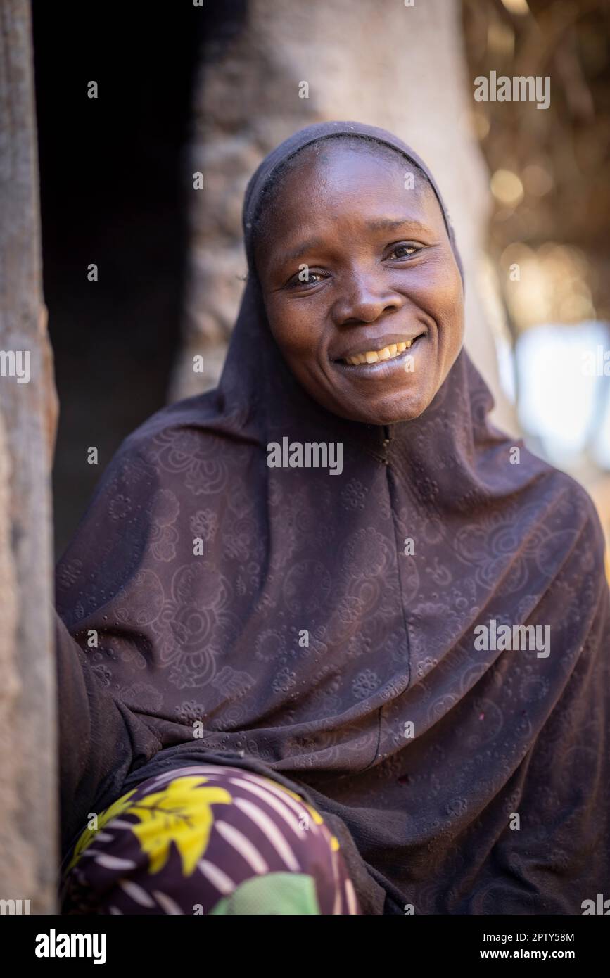 Woman wearing an Islamic veil in Segou Region, Mali, West Africa. 2022 ...