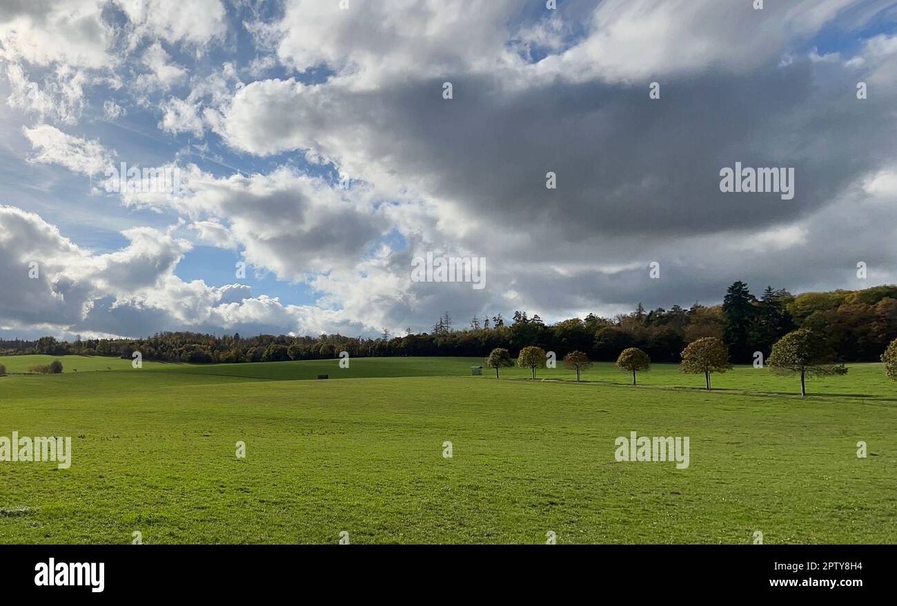 Herbstlandschaften in  Taunusstein sind von einer besonderen Idylle.  Autumn landscapes in Taunusstein are particularly idyllic. Stock Photo