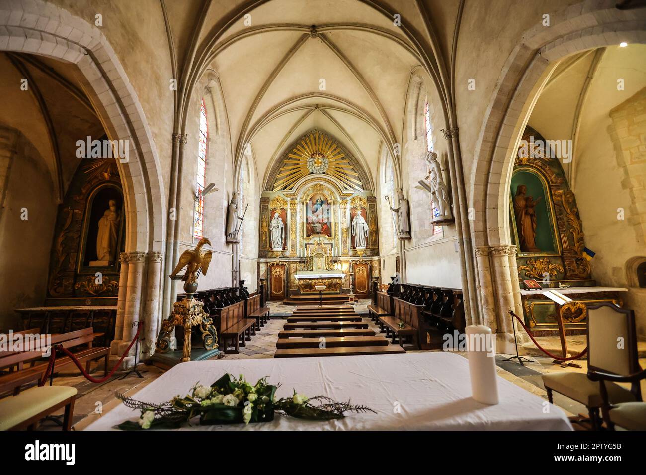 Church,where,during,american Airborne Operation,us Paratrooper,john 