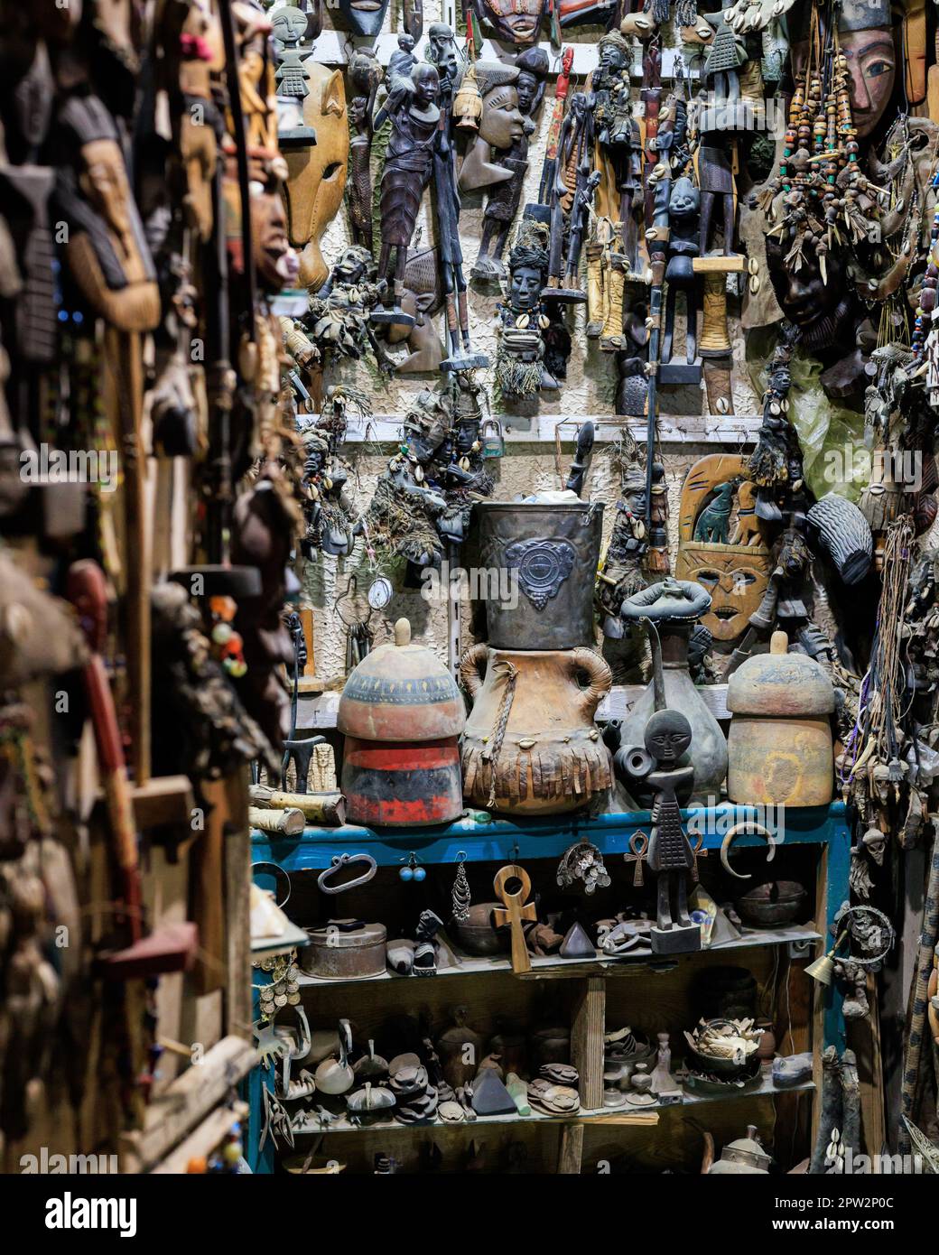 Egyptian wood market hi-res stock photography and images - Alamy