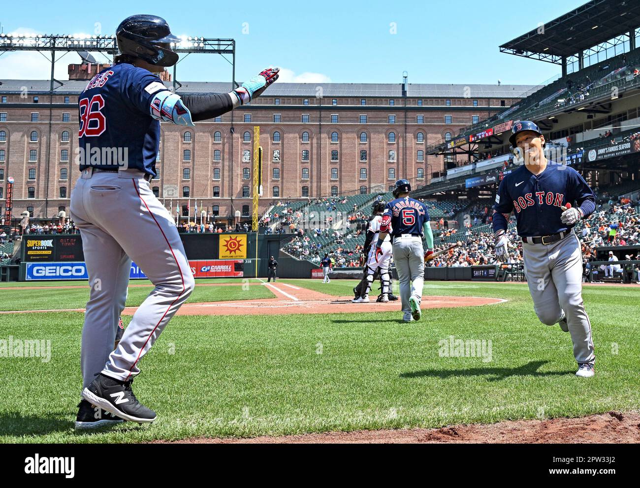 BALTIMORE, MD - APRIL 26: Boston Red Sox starting pitcher Tanner Houck (89)  pitches during the Boston Red Sox versus the Baltimore Orioles on April 26,  2023 at Oriole Park at Camden