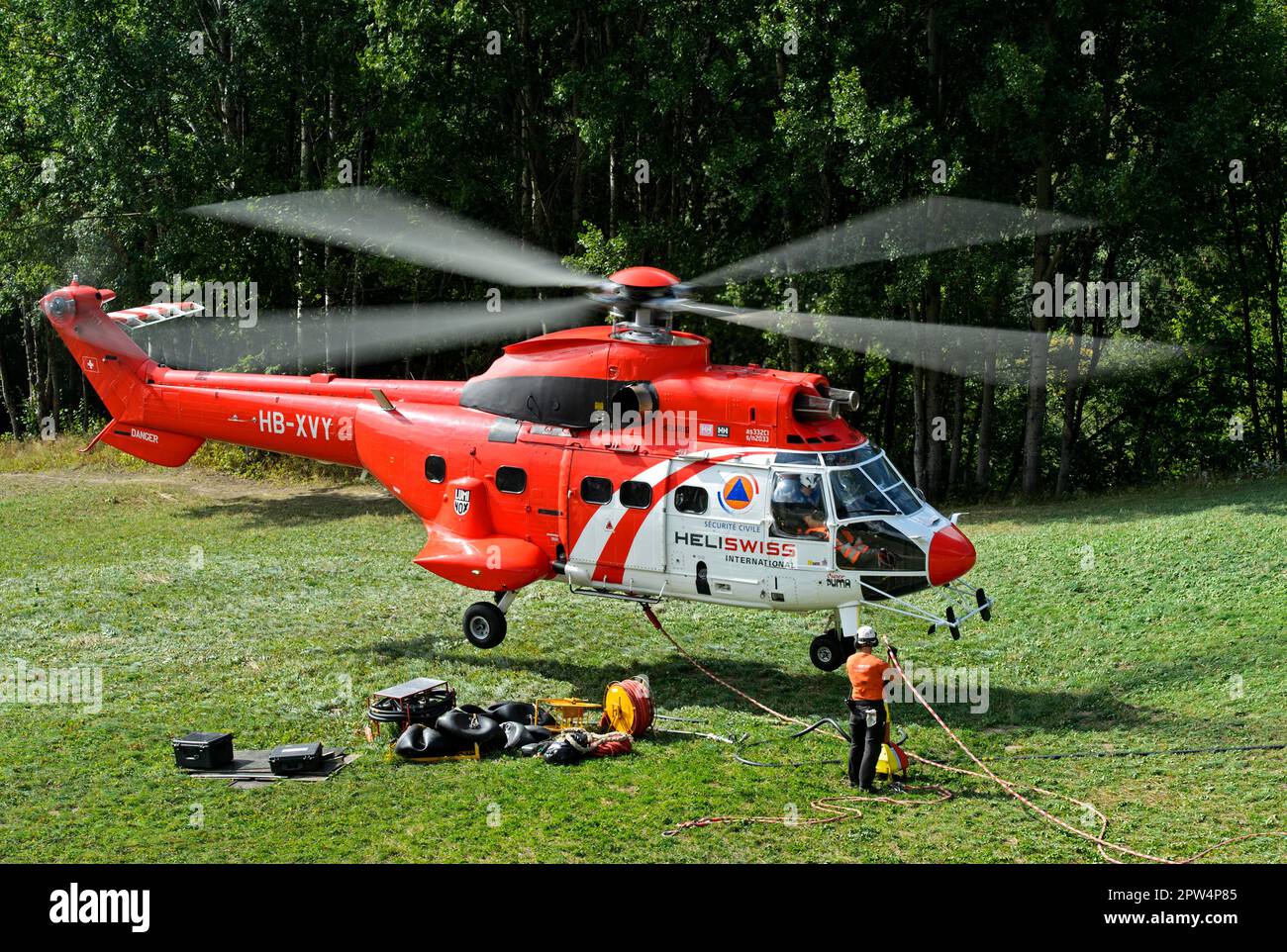 Super puma hi-res stock photography and images - Page 3 - Alamy